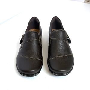 Clark’s Comfort Shoes Brown Leather Clogs Side Zip Women’s Size 7